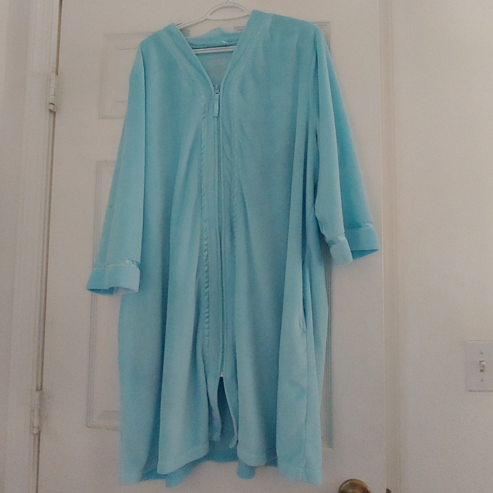 Bathrobe